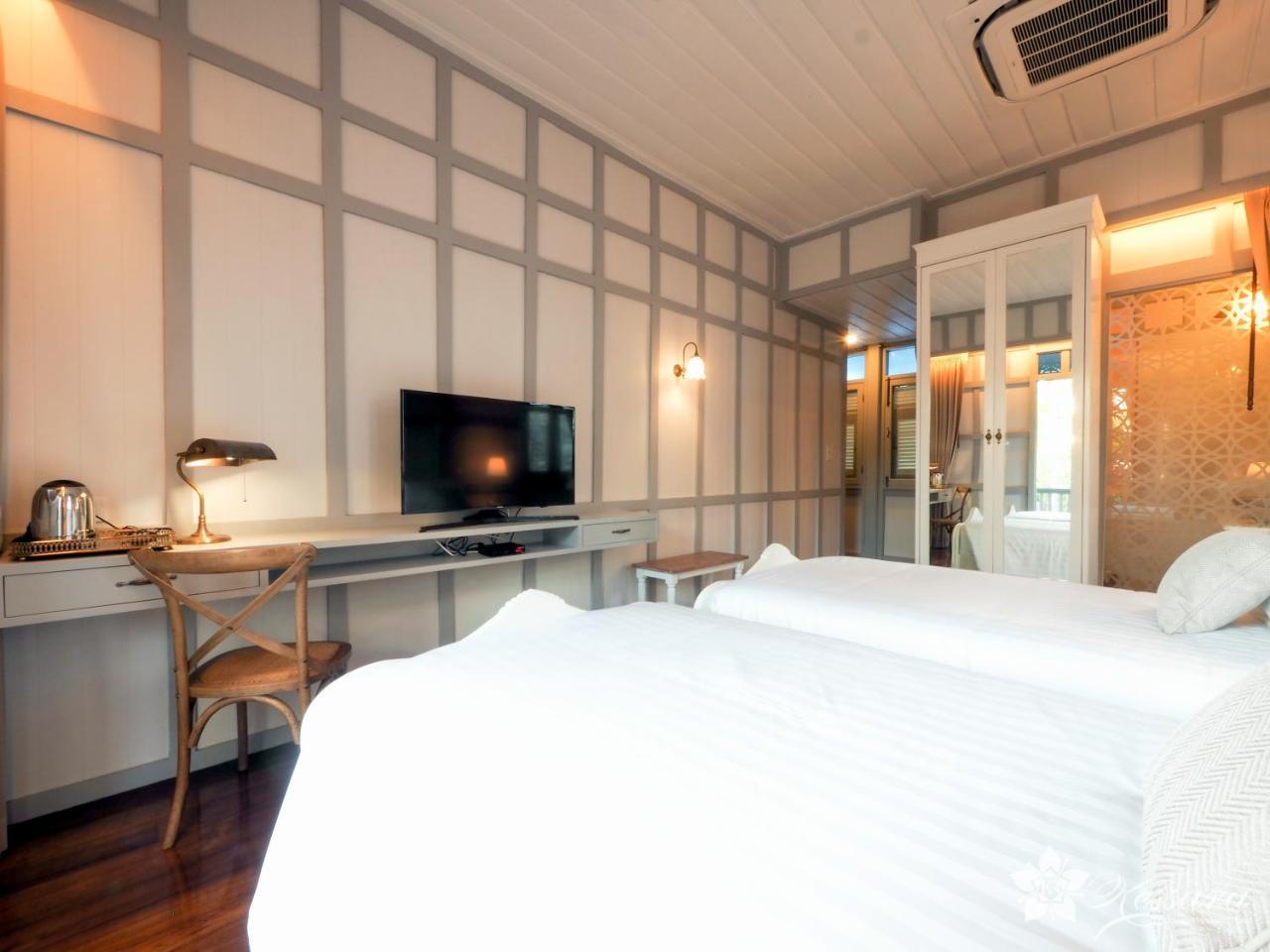 Kessara Hotel Bangkok Buitenkant foto